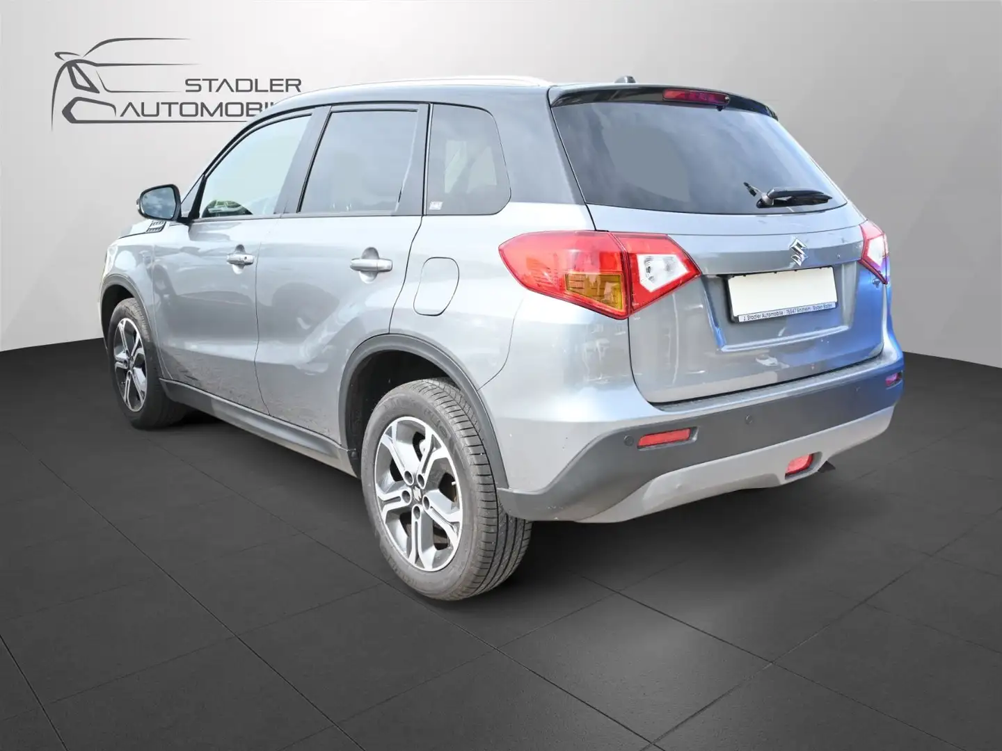 Suzuki Vitara 1.6 VVT Comfort 4x2 Automatik*KAMERA*SHZ* Grau - 2