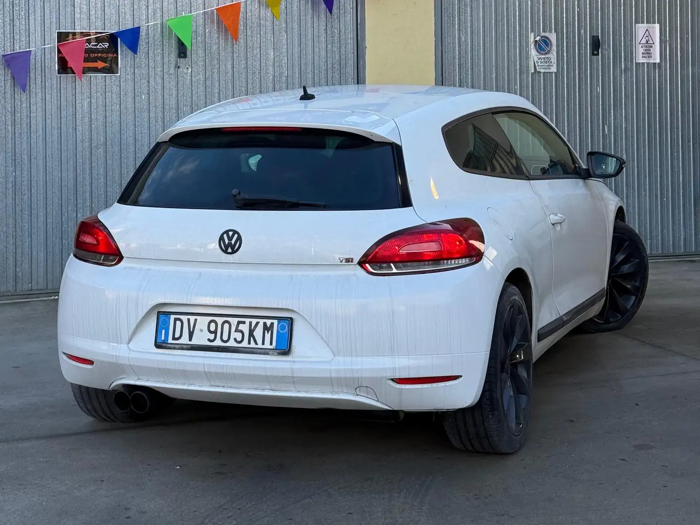 Volkswagen Scirocco Scirocco 1.4 tsi 160cv GPL fino 2035 Bianco - 2