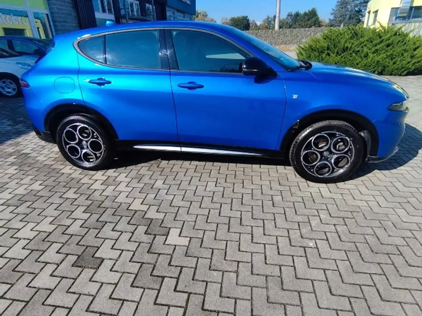 Alfa Romeo Tonale Tonale 1.5 hybrid Ti 160cv tct7 Blu/Azzurro - 2