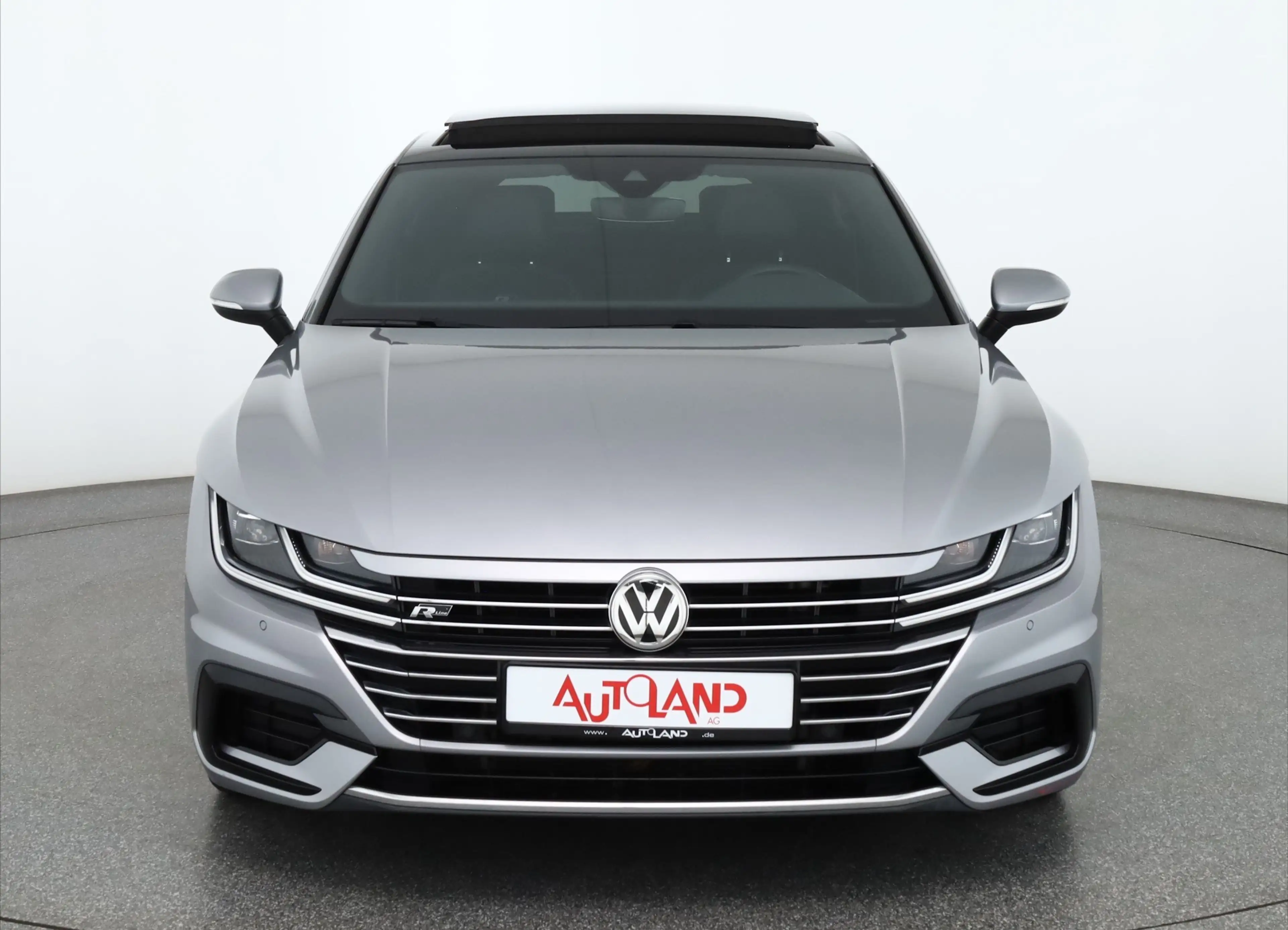 Volkswagen Arteon 2.0 TSI DSG R-Line LED Panorama ACC PDC — photo 8