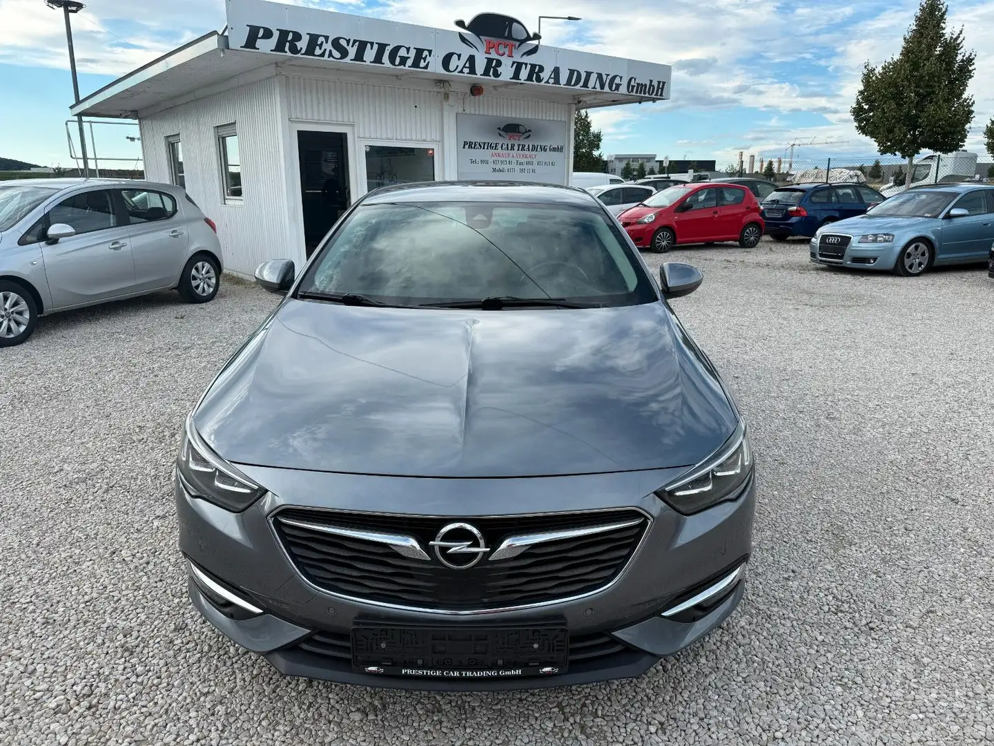 Opel Insignia B 2.0 Turbo Grand Sport Dynamic Grau - 2