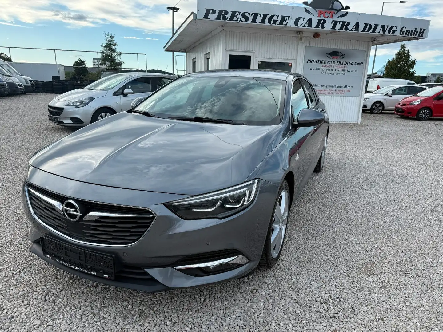 Opel Insignia B 2.0 Turbo Grand Sport Dynamic Grau - 1