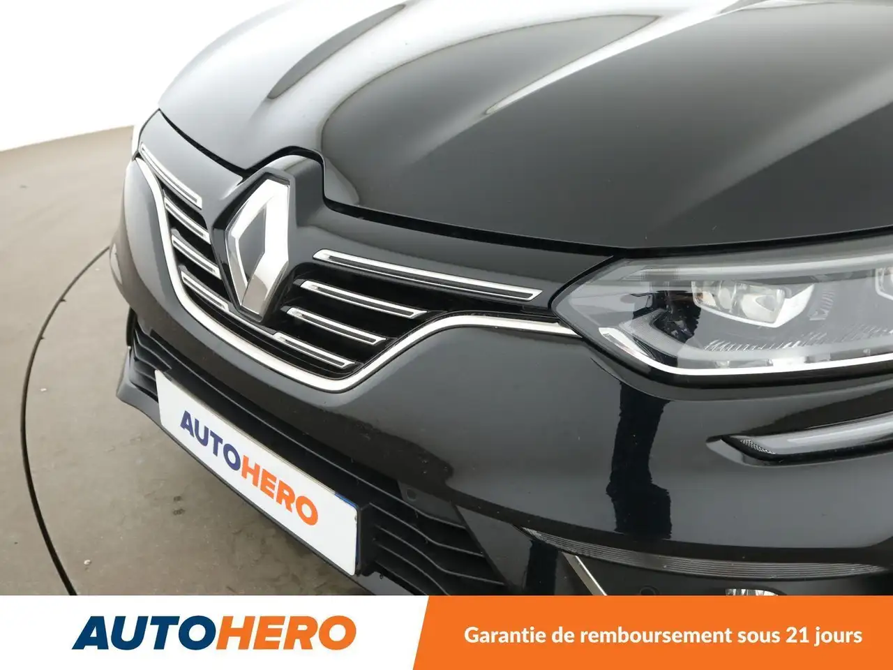 Renault Megane Berline — photo 29