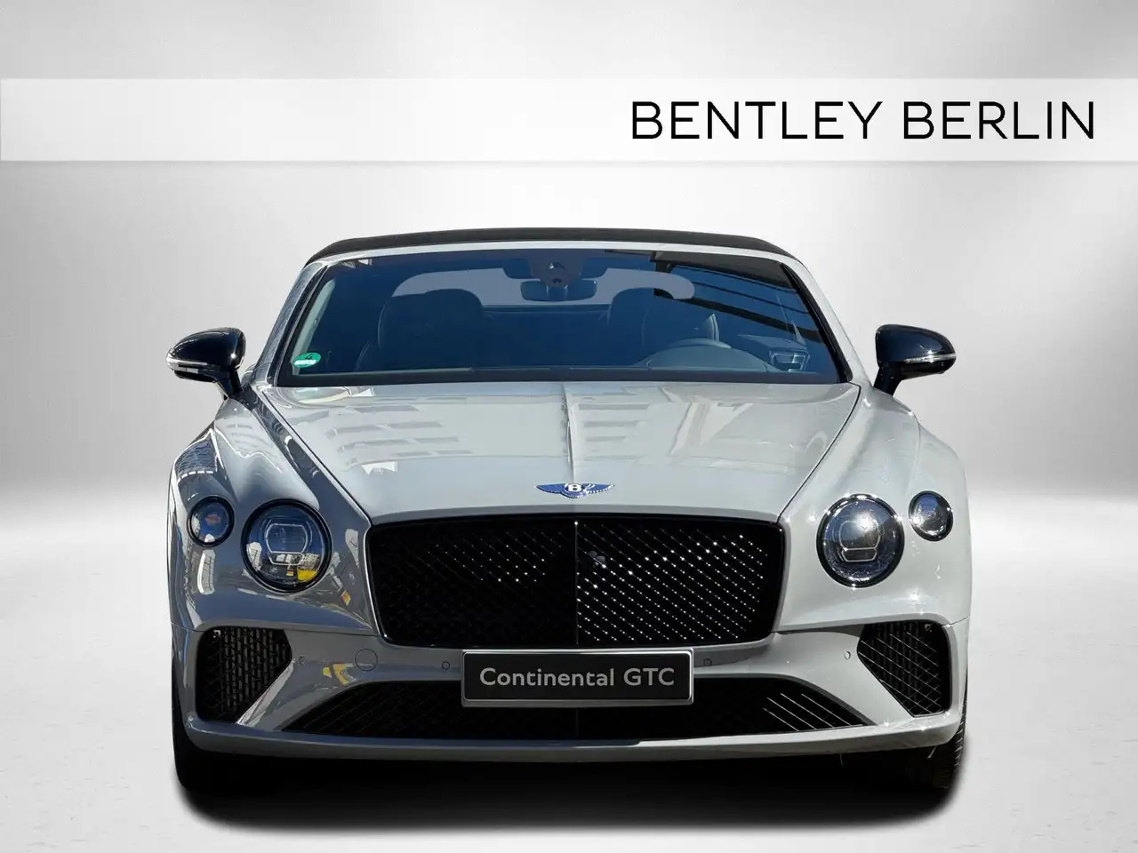 Bentley Continental GTC 2023 — фото 10