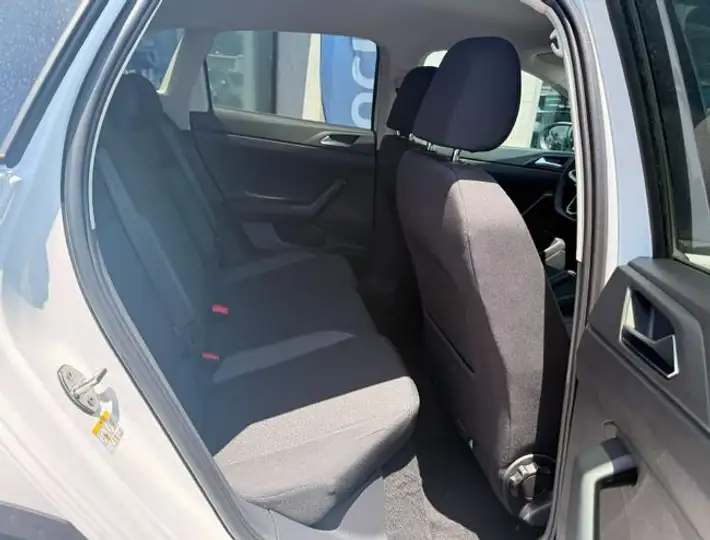 Volkswagen Taigo "Más" 1.0 TSI 5 vel. 2026, foto 6