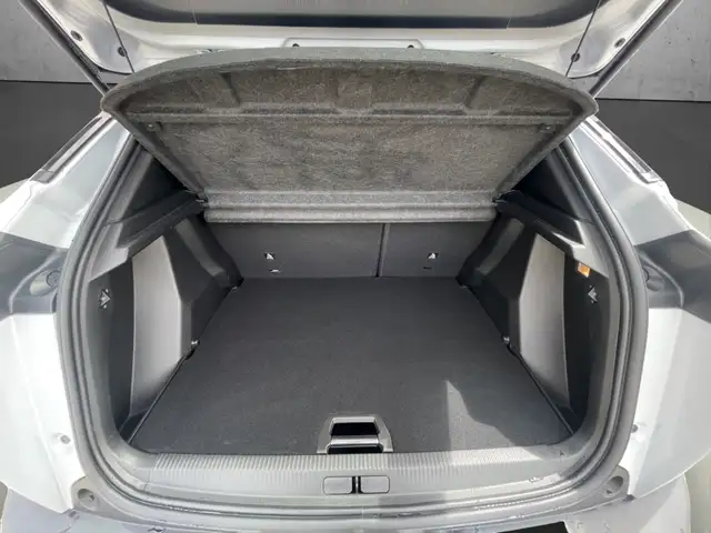 Peugeot 2008 view 7