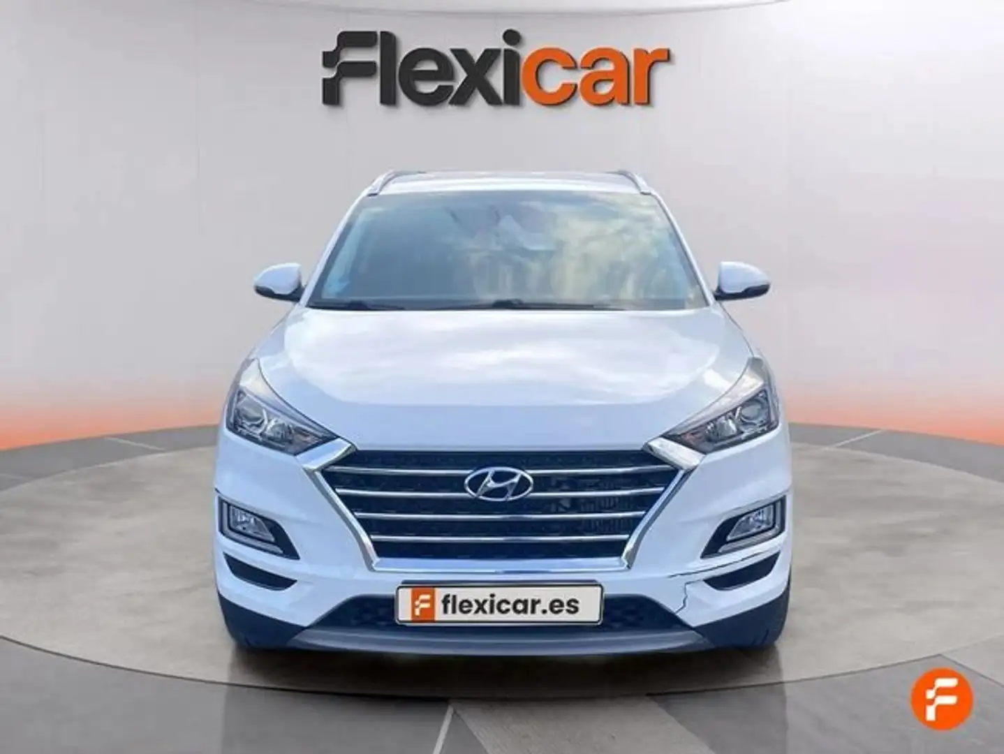 Hyundai TUCSON 1.6 CRDI 85kW (116CV) 48V SLE 4X2 Blanco - 2