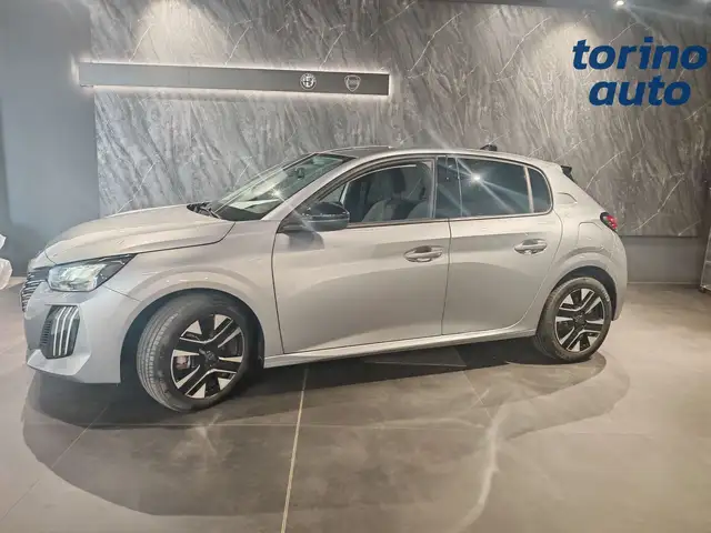 Peugeot 208 view 3