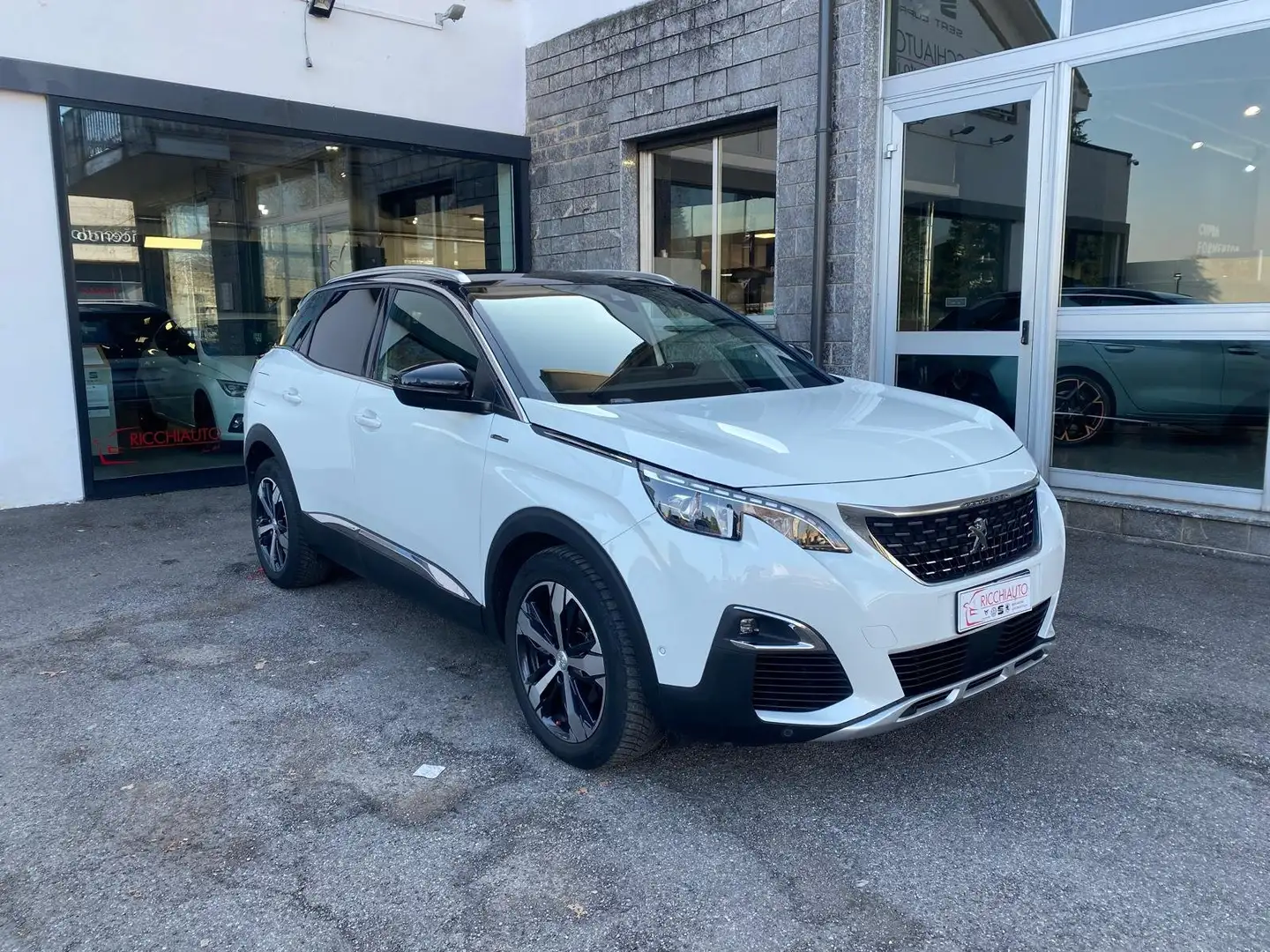 Peugeot 3008 3008 1.5 bluehdi GT Line Bianco - 1