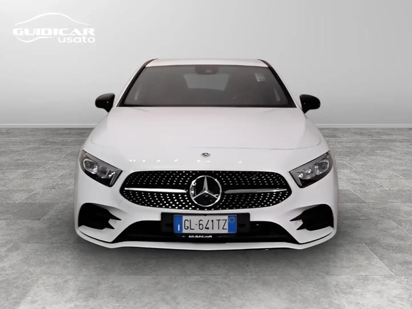 Mercedes-Benz A 180 d Premium auto Blanc - 2