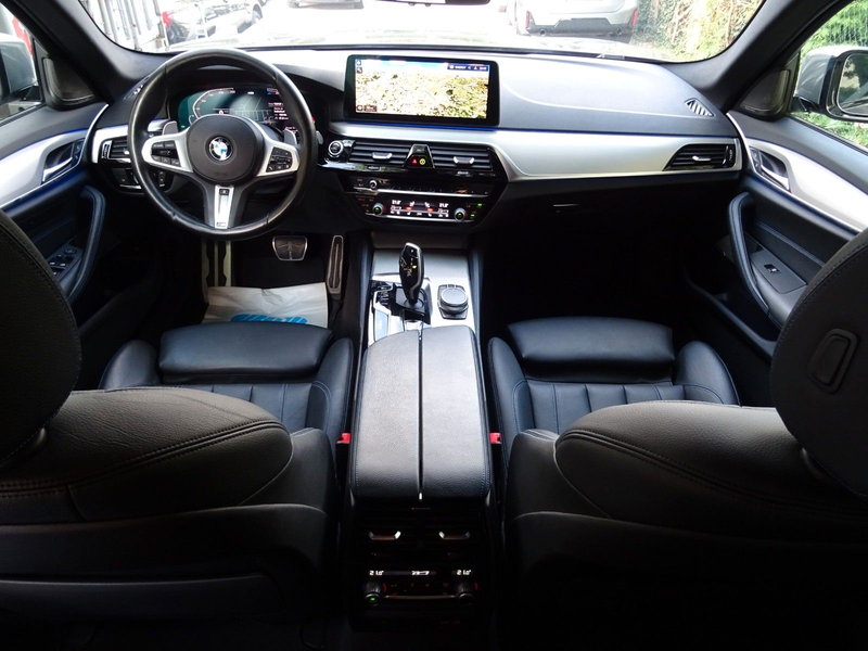 BMW 520 d Touring Aut 18" M Sportpaket Navi LEDer H/K — photo 7
