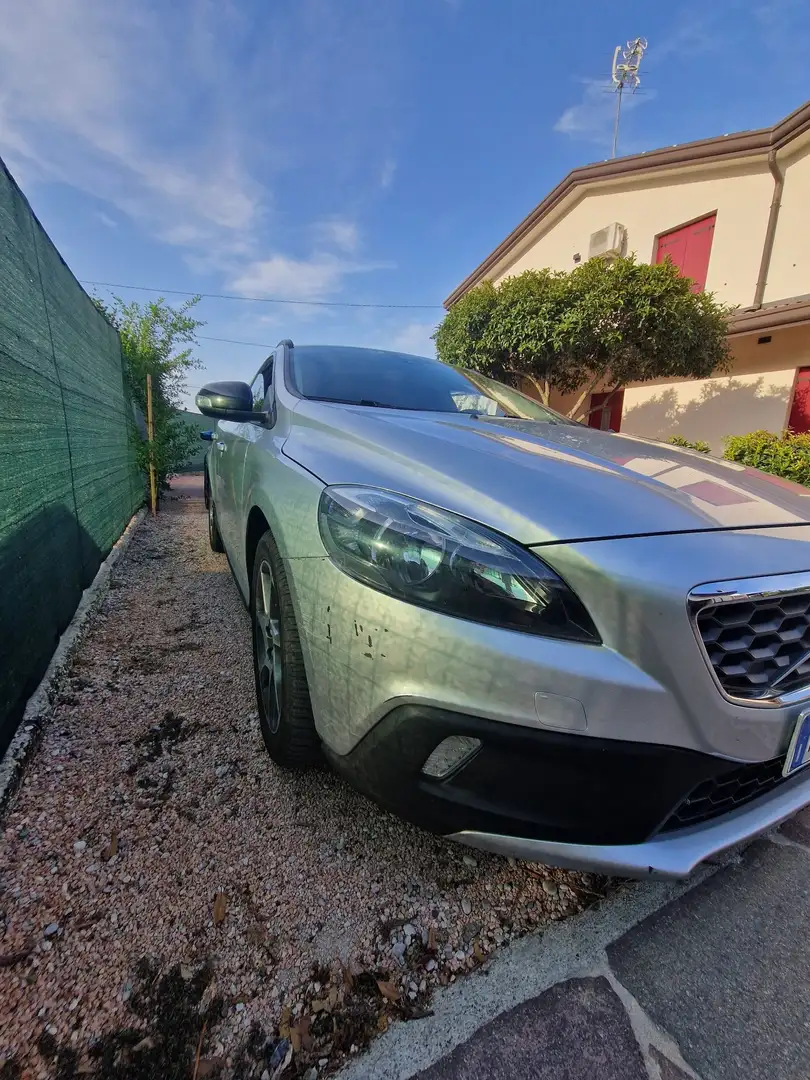 Volvo V40 1.6 d2 Business Edition powershit - 2
