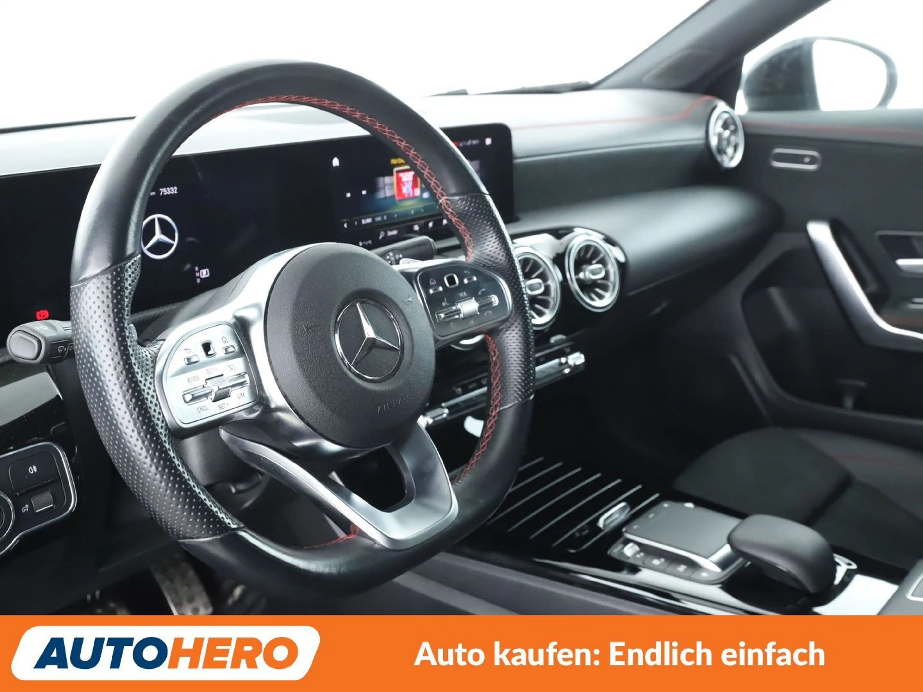 Mercedes-Benz CLA 200 CLA 200 d AMG Line *NAVI*LED*TEMPO*PDC*SHZ* — photo 11