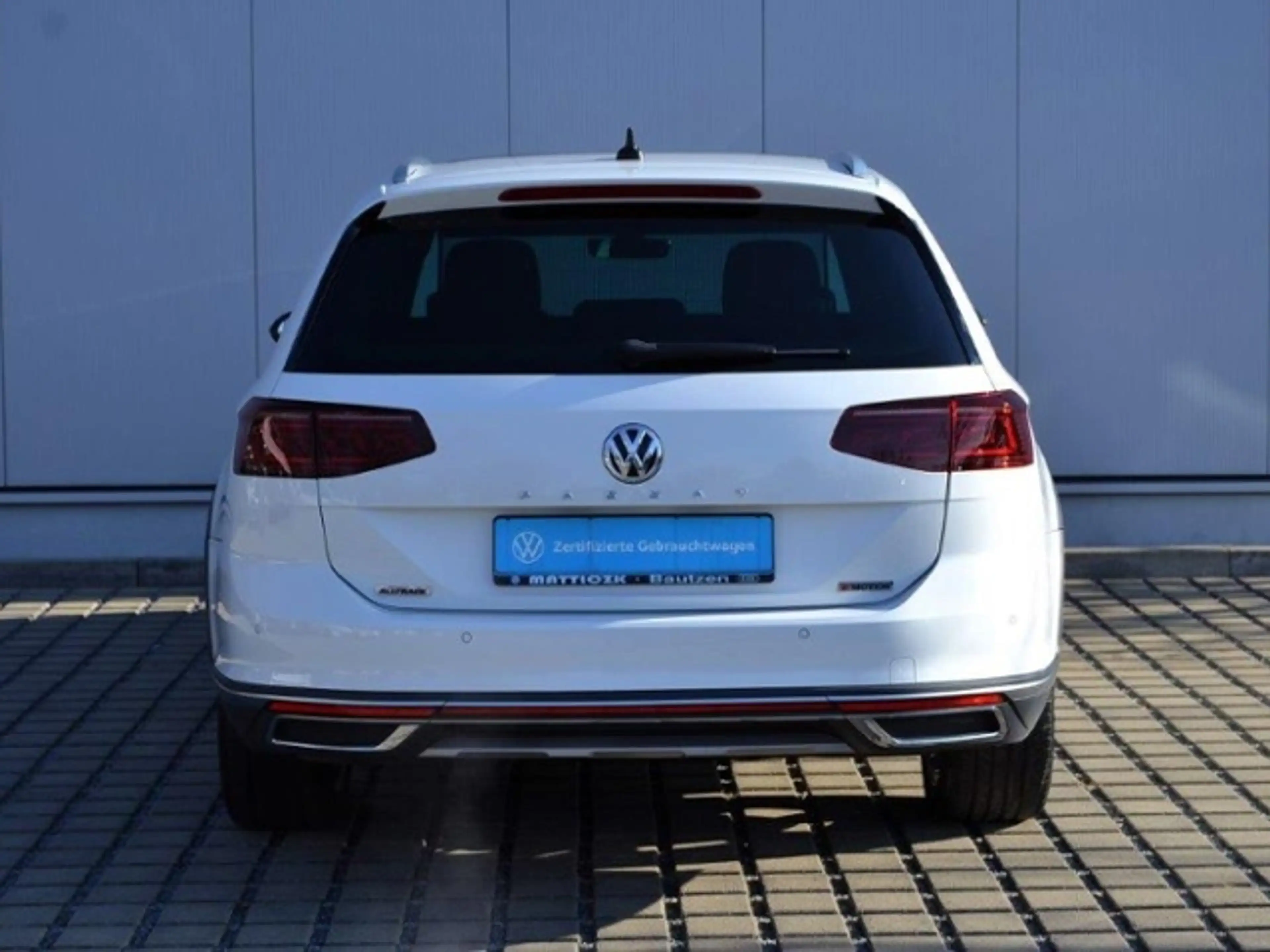 Volkswagen Passat Alltrack 2.0 TDI 190 PS 4Motion DSG AHK/MATRIX/18-ZOLL/PAN — photo 13