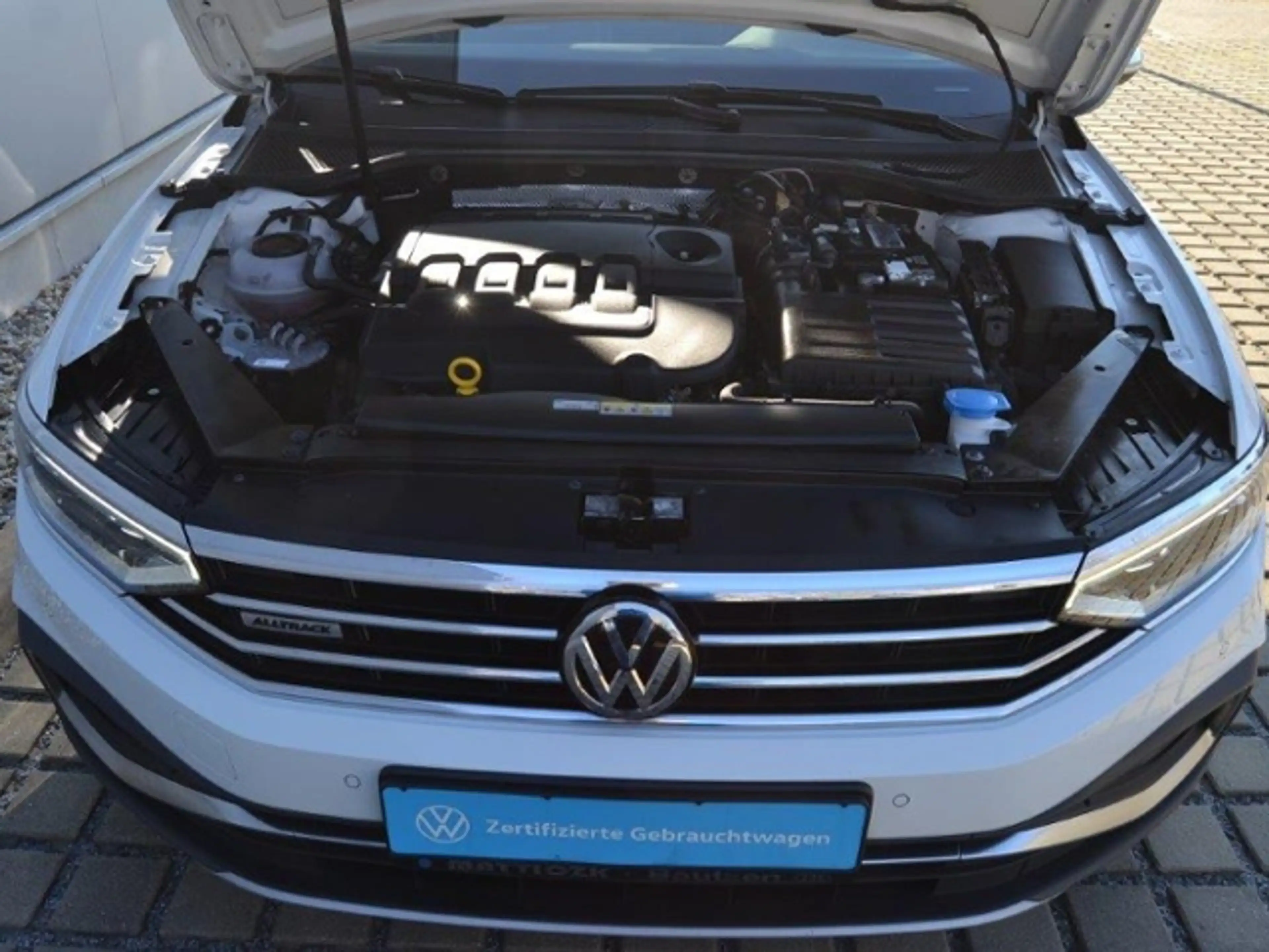 Volkswagen Passat Alltrack 2.0 TDI 190 PS 4Motion DSG AHK/MATRIX/18-ZOLL/PAN — photo 14