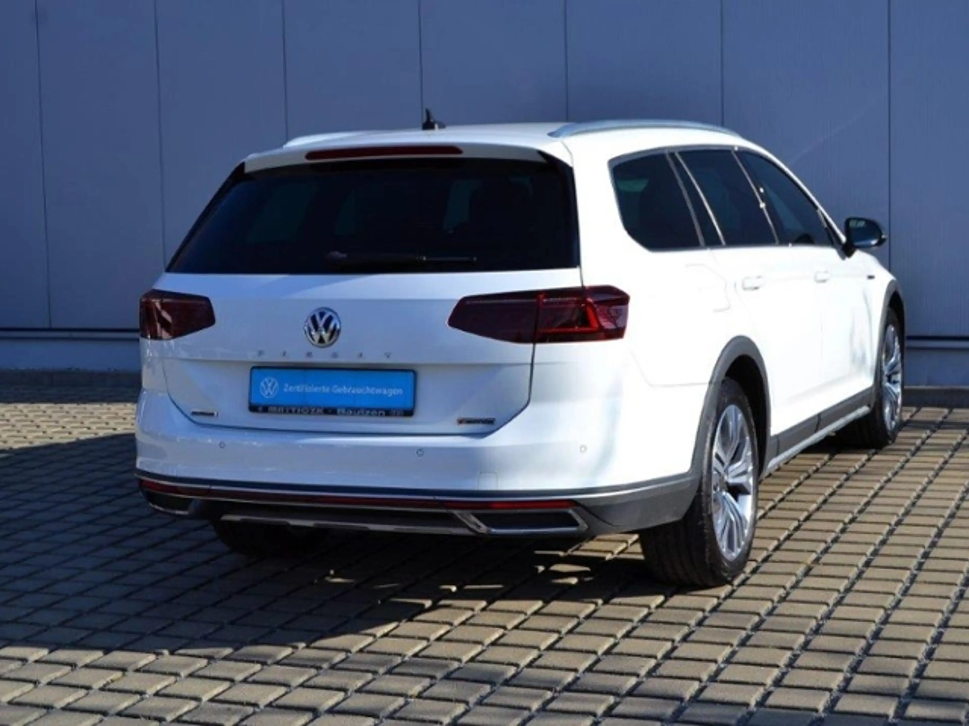 Volkswagen Passat Alltrack 2.0 TDI 190 PS 4Motion DSG AHK/MATRIX/18-ZOLL/PAN — photo 4
