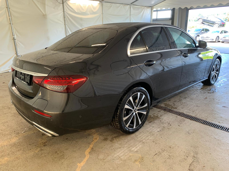 Mercedes-Benz E 300 e Avantgarde Burmester Kamera Widescreen — photo 5