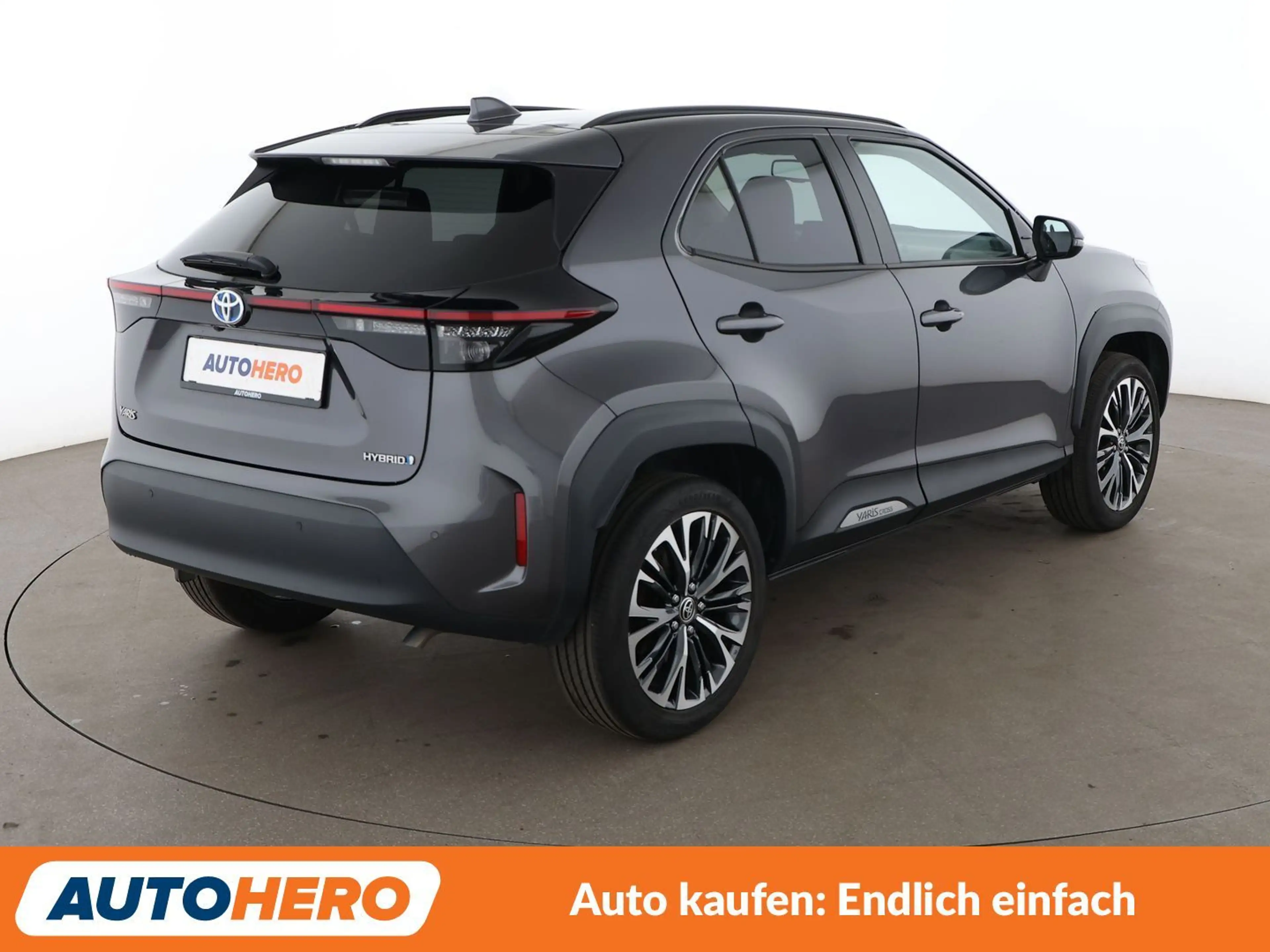 Toyota Yaris Cross 1.5 Hybrid 2WD Aut*NAVI*LED*ACC*CAM*PDC*SHZ* — photo 6