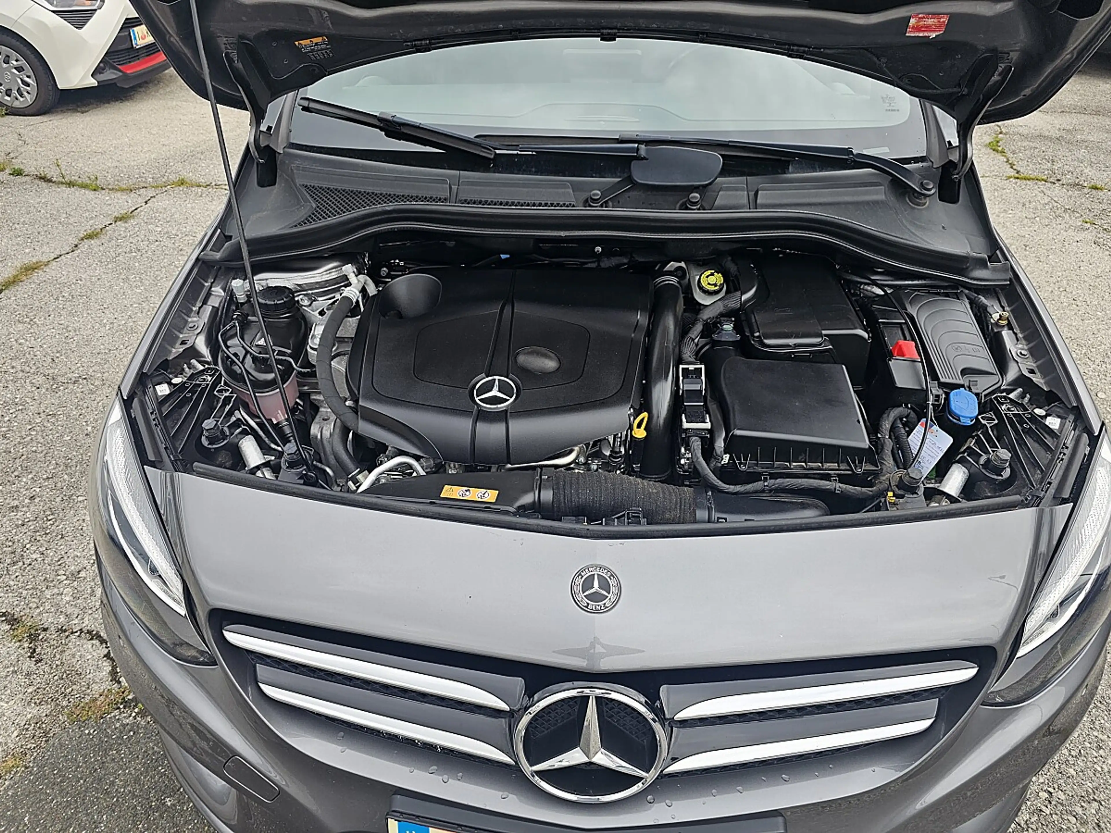 Mercedes-Benz B 200 CDI d AMG Line Aut. 1-Hand Pickerl+Service-NEU ... — photo 12
