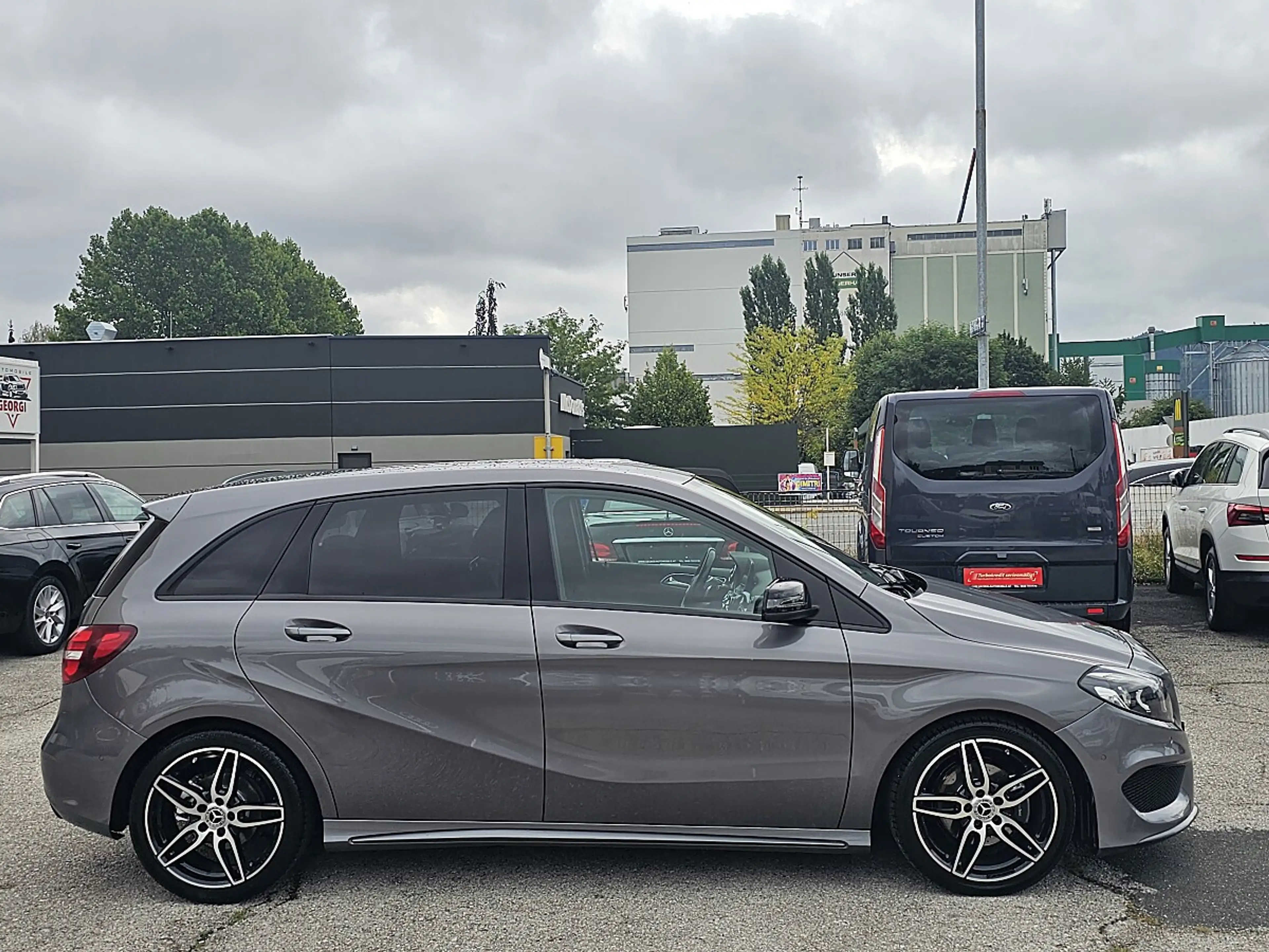 Mercedes-Benz B 200 CDI d AMG Line Aut. 1-Hand Pickerl+Service-NEU ... — photo 4