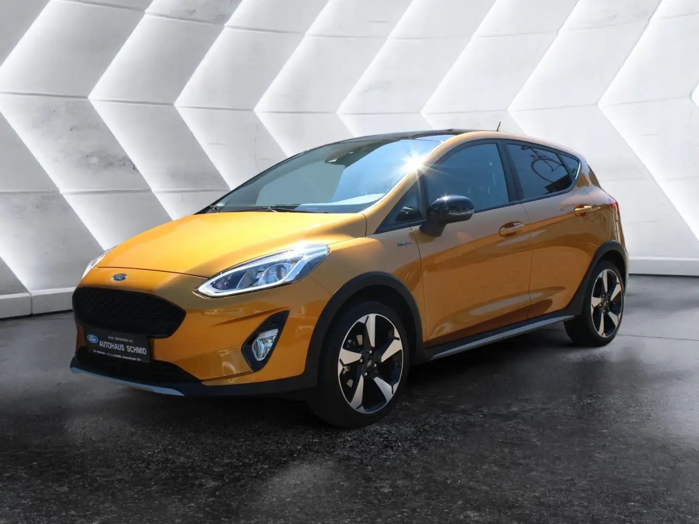 Ford Fiesta Active Colourline Gold - 1
