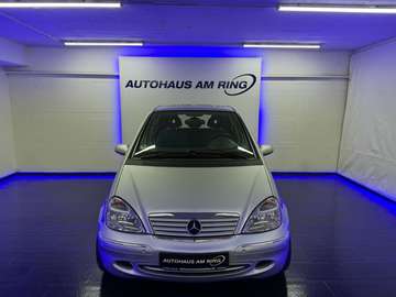 Elegance Aut KLIMA AHK 2xPDC TEMPO TÜV:NEU