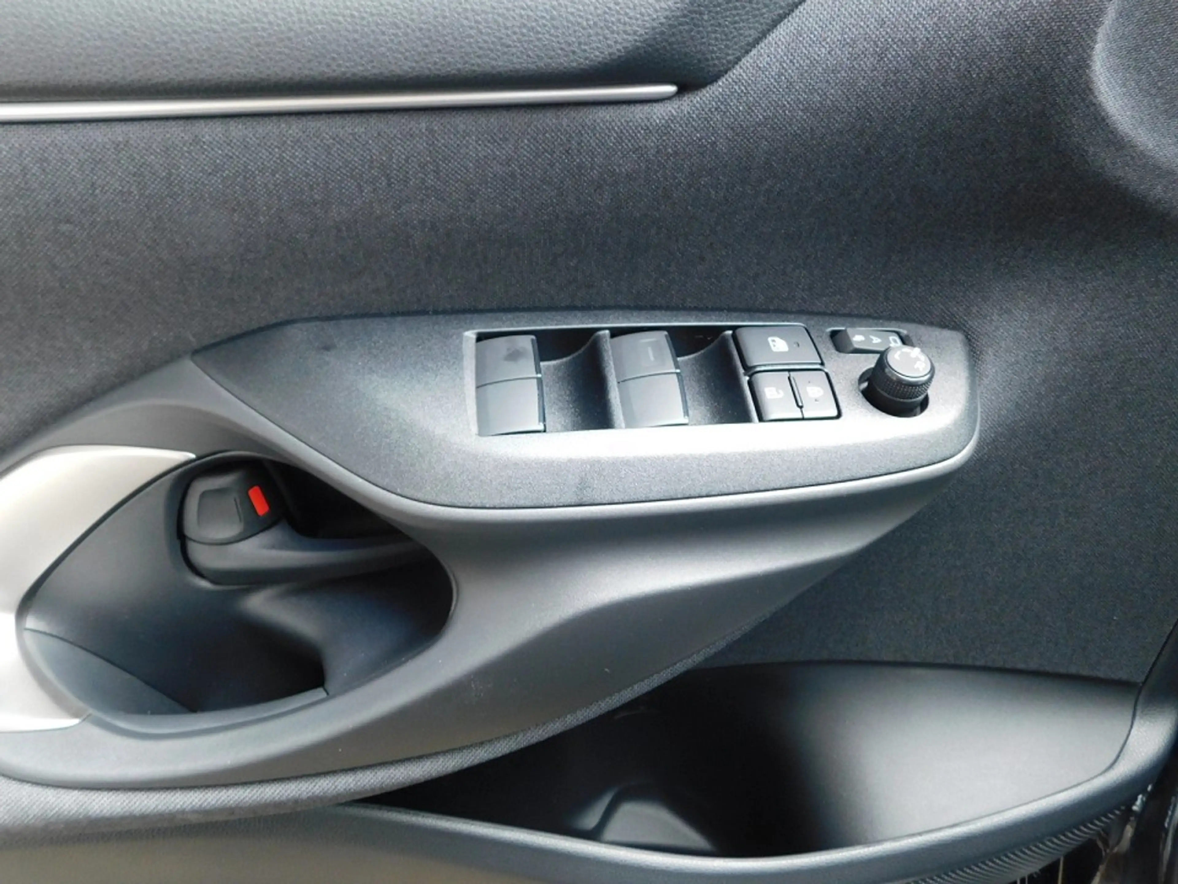 Mazda 2 Hybrid 1.5L VVT-i Select  LED/PDC/DRCC/SHZ/Kamera/ — photo 10