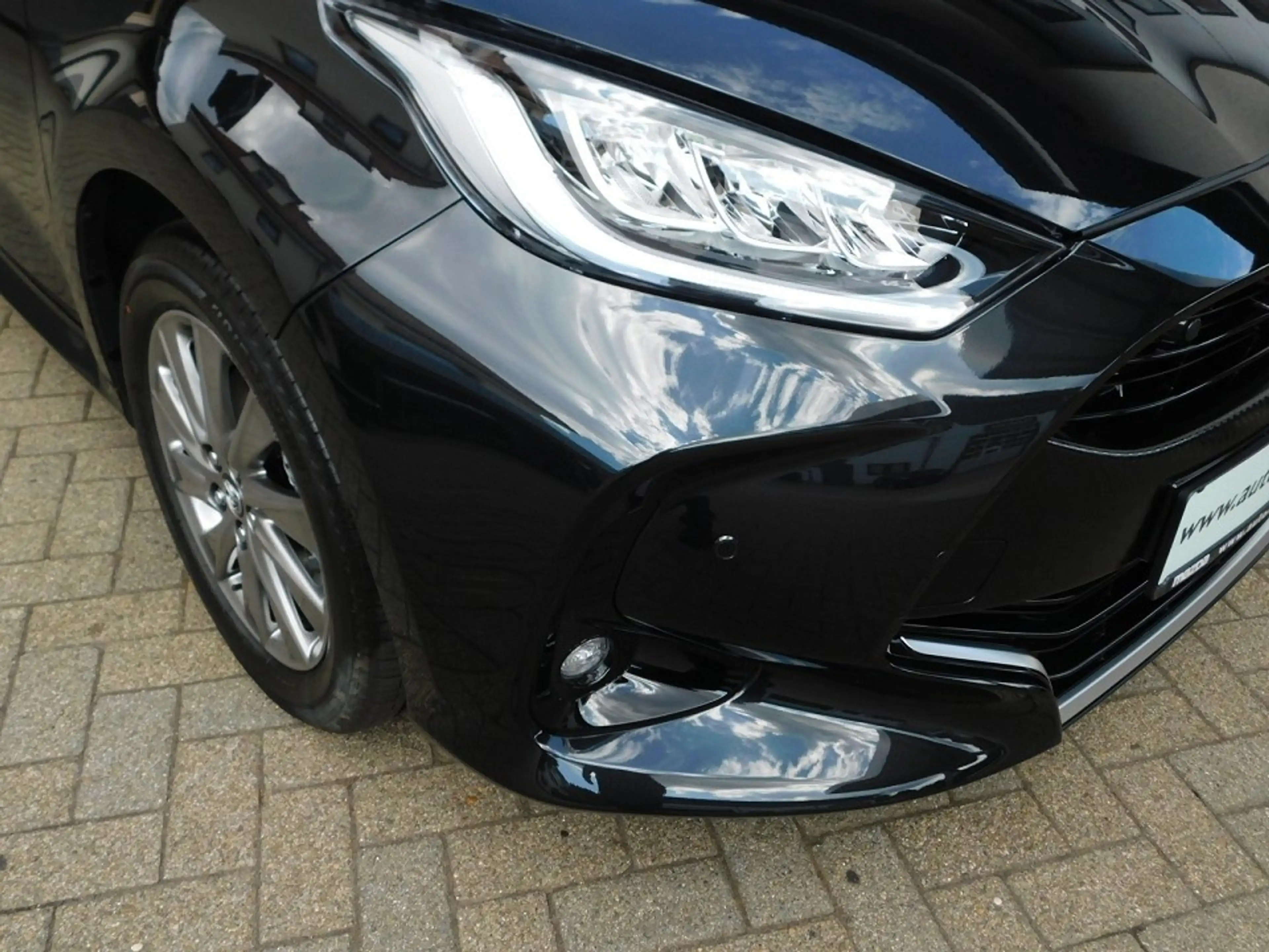 Mazda 2 Hybrid 1.5L VVT-i Select  LED/PDC/DRCC/SHZ/Kamera/ — photo 2