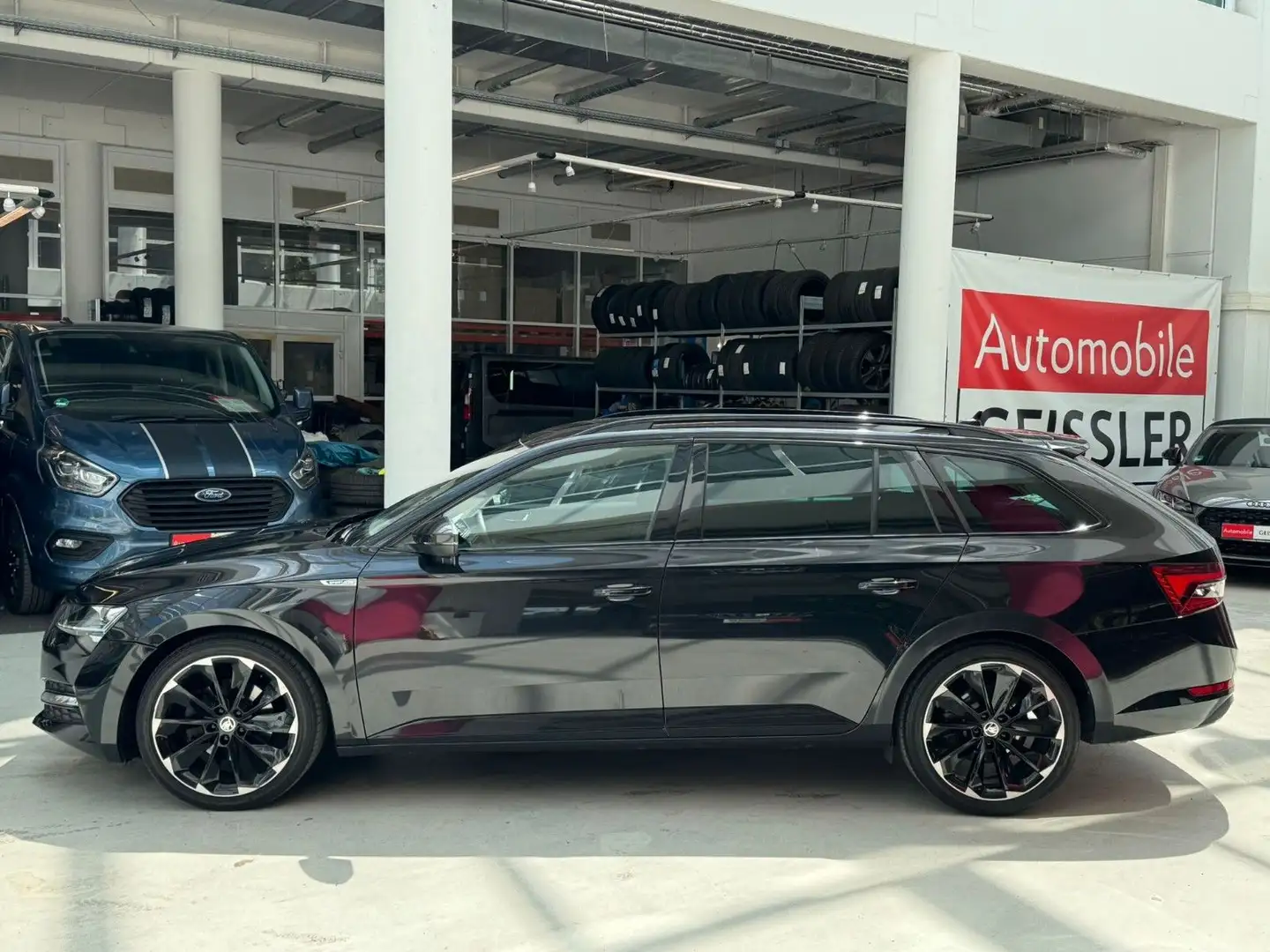 Skoda Superb Combi Sportline LED+NAVI+ALCANTARA+VIRTCP Schwarz - 2