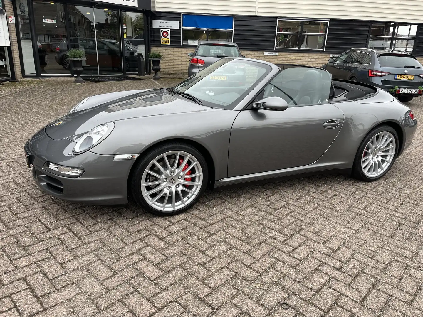 Porsche 997 Cabrio 3.8 Carrera 4S Porsche Approved Rapport, un Grijs - 1