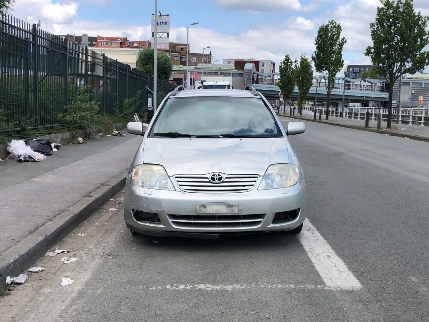 Toyota Corolla 1.4 Turbo D4D Linea Terra Grau - 2