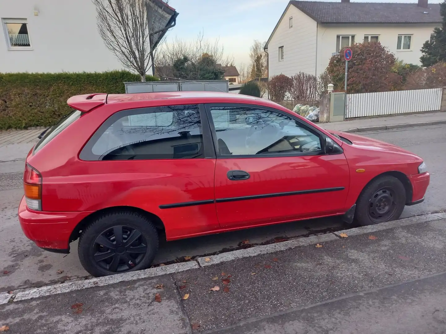 Mazda 323 P 1.4 - 1