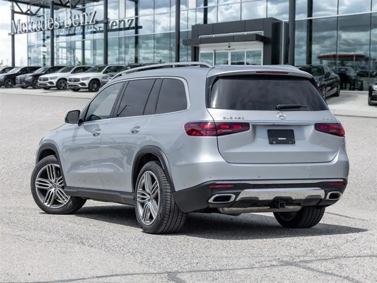Mercedes-Benz GLS снимка Mercedes-Benz GLS