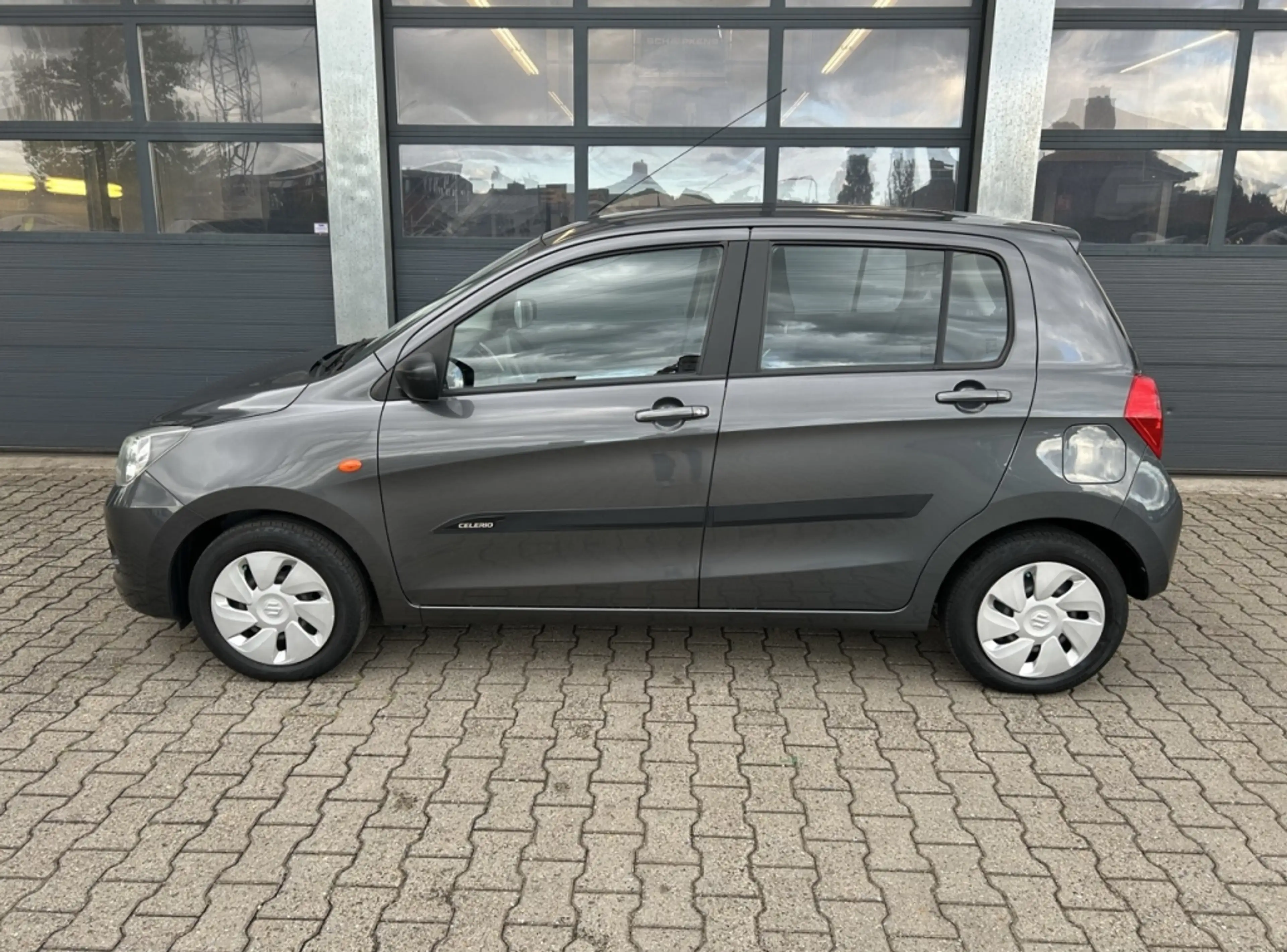 Suzuki Celerio 1.0 68pk Comfort — photo 2