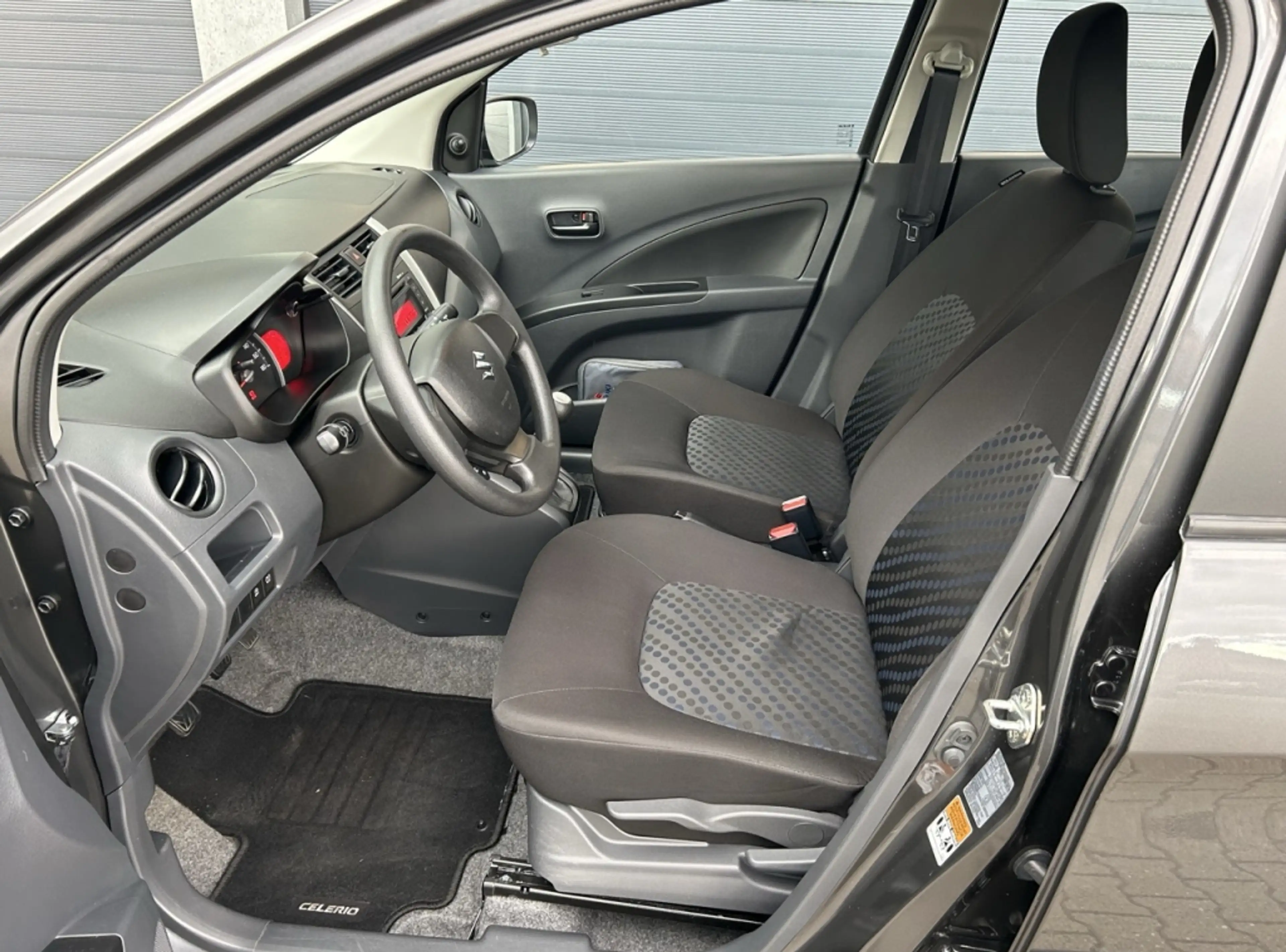 Suzuki Celerio 1.0 68pk Comfort — photo 6