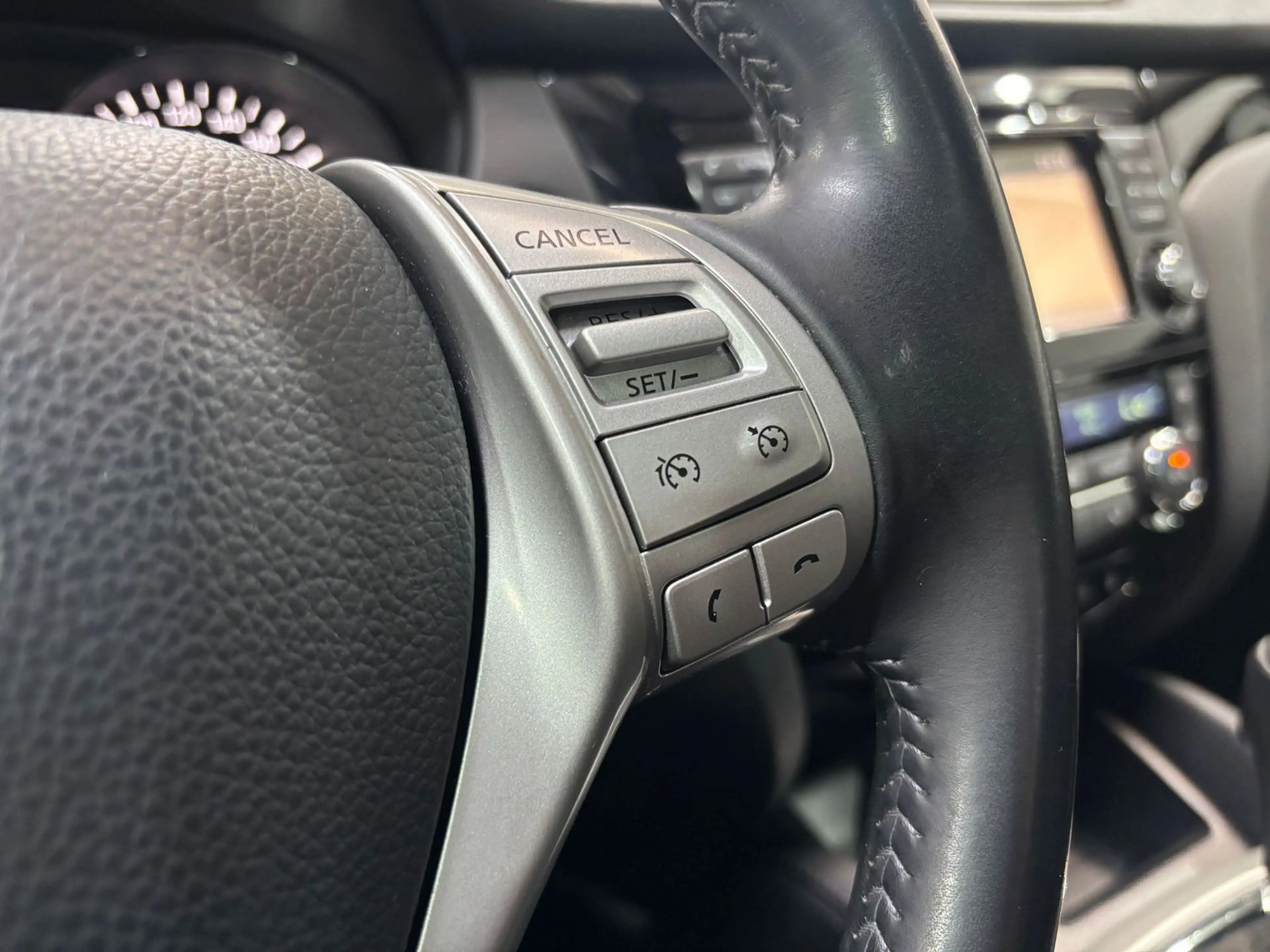 Nissan Qashqai Tekna Kamera#Pano#Spur#Tempomat — photo 14