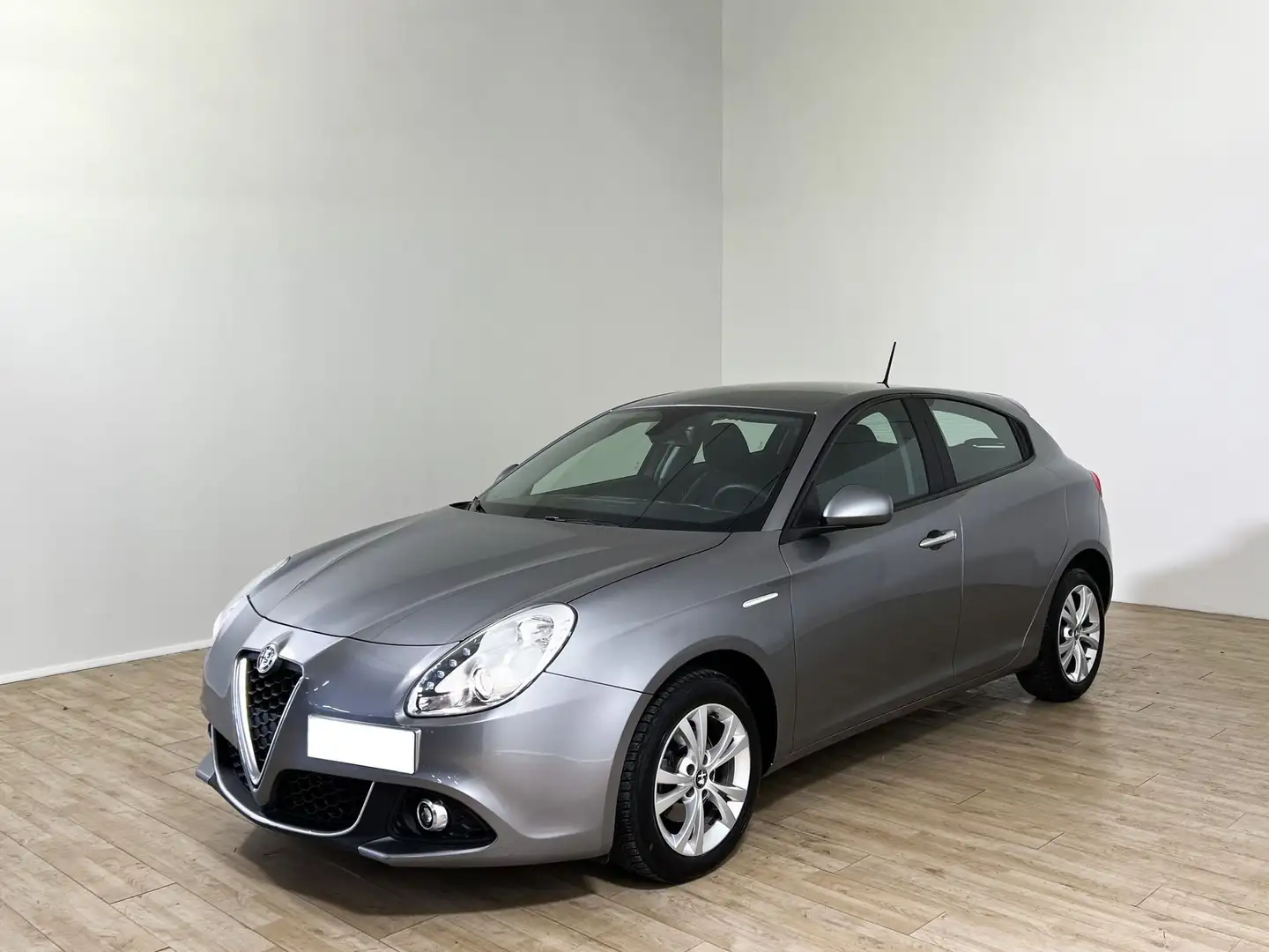 Alfa Romeo Giulietta 1.6 JTDm TCT 120 CV Business Gris - 1