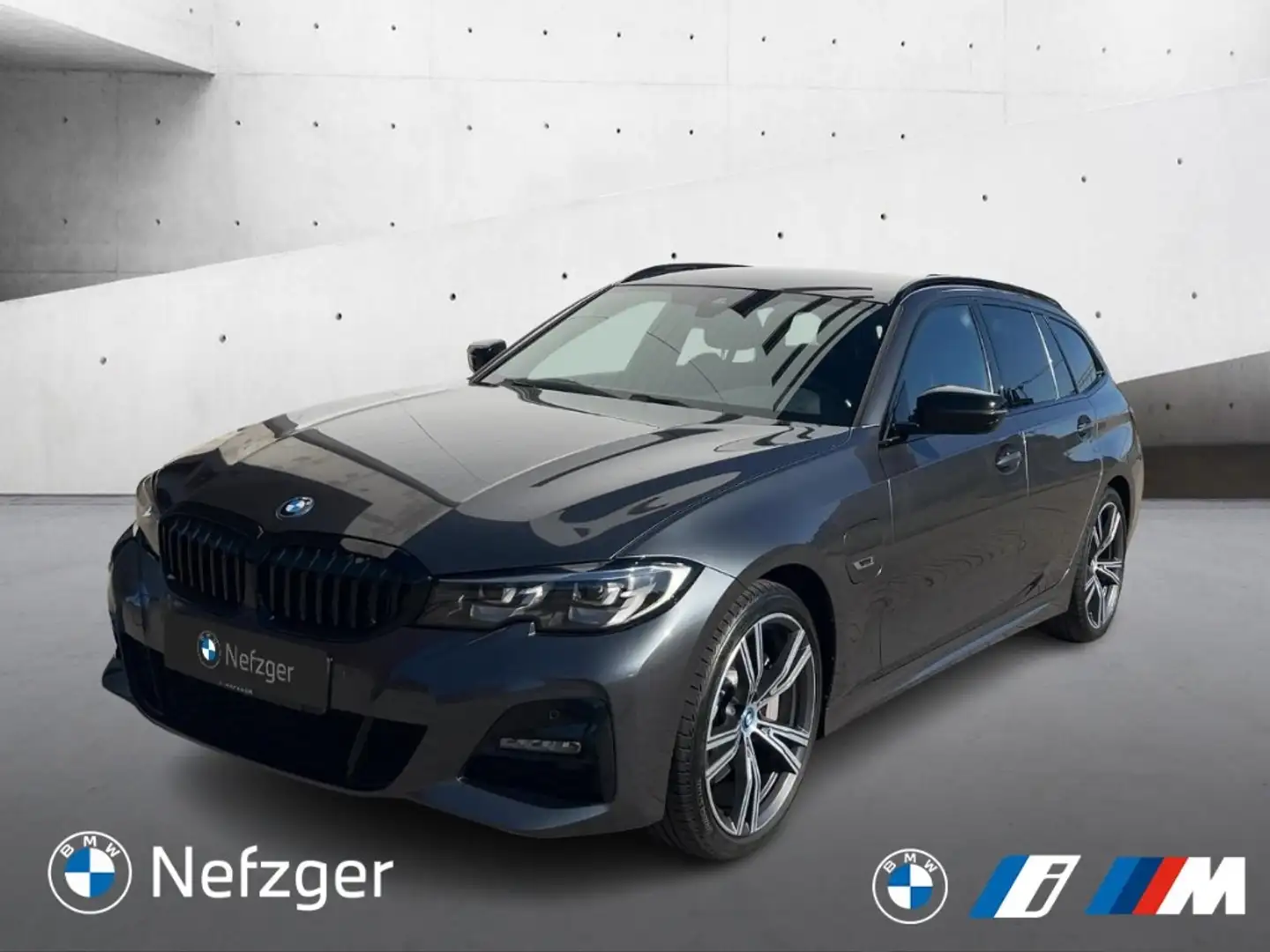 BMW 330 e Touring M Sport AHK-klappbar LED Navi Gris - 1