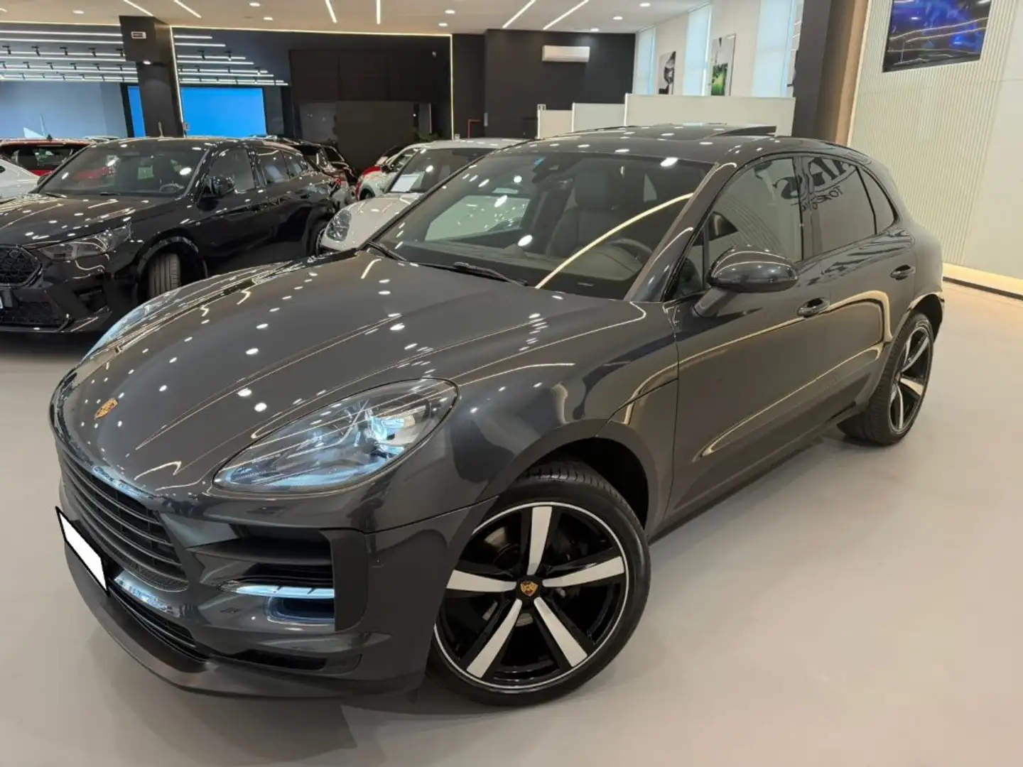 Porsche Macan 2.0 - TETTO - CERCHI DA 21" Grigio - 2