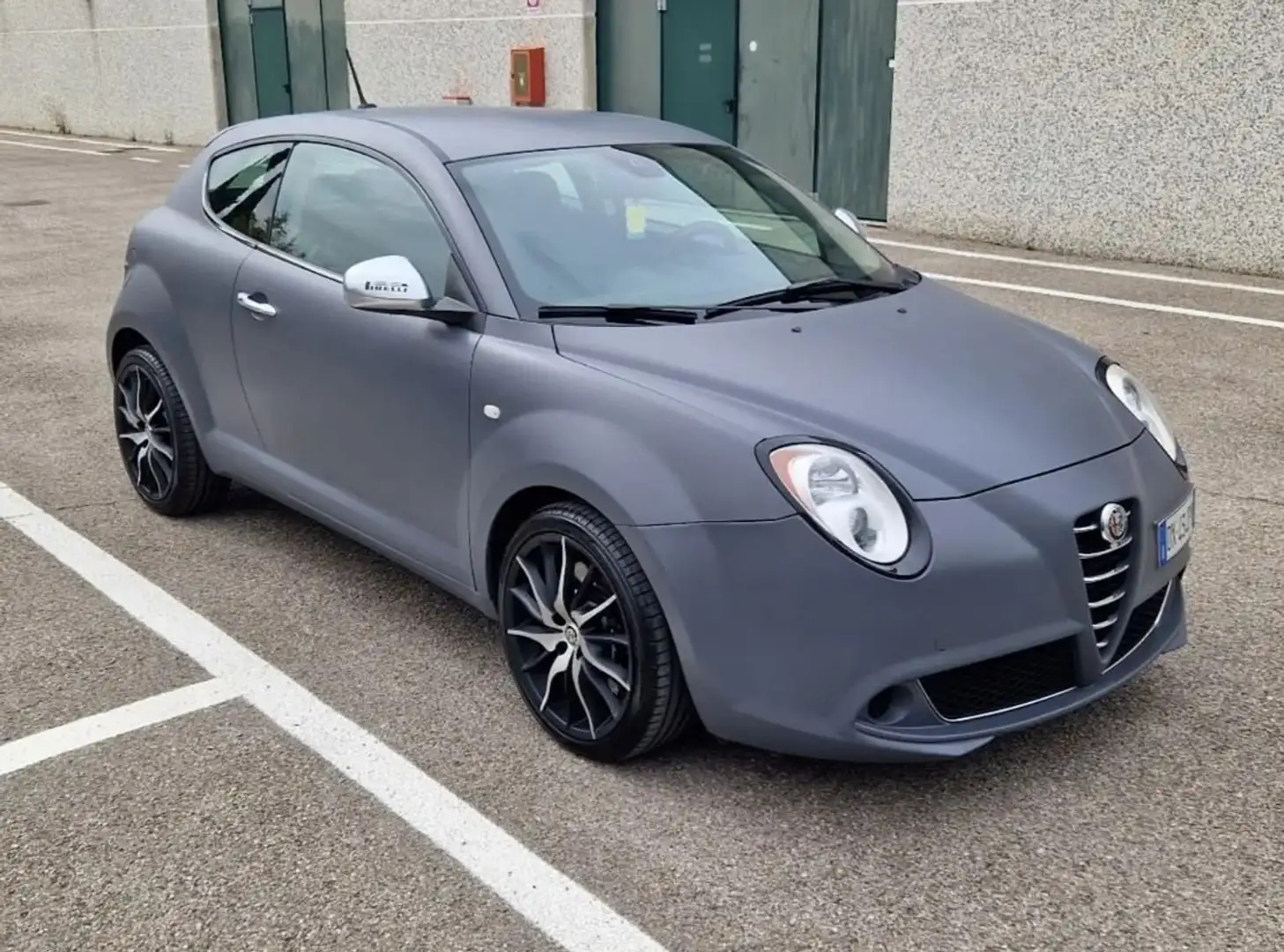 Alfa Romeo MiTo MiTo 1.4 Junior Distinctive sport pack 78cv Grigio - 1