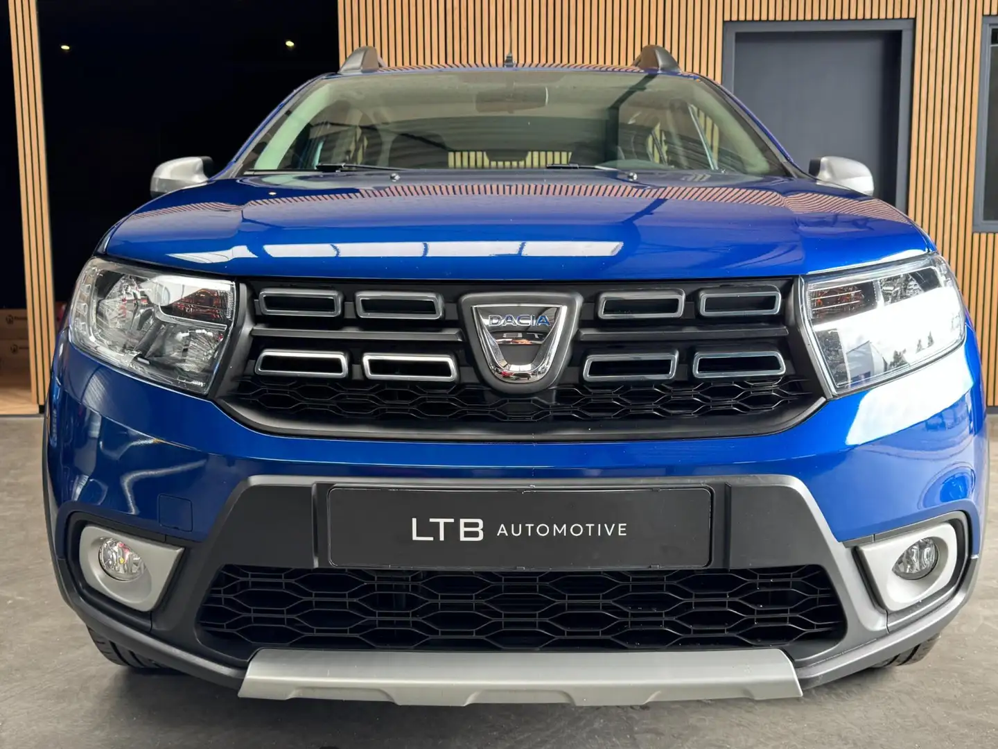 Dacia Sandero 0.9 TCe Stepway Automaat|Camera|Carplay|Airco|Crui Blauw - 2