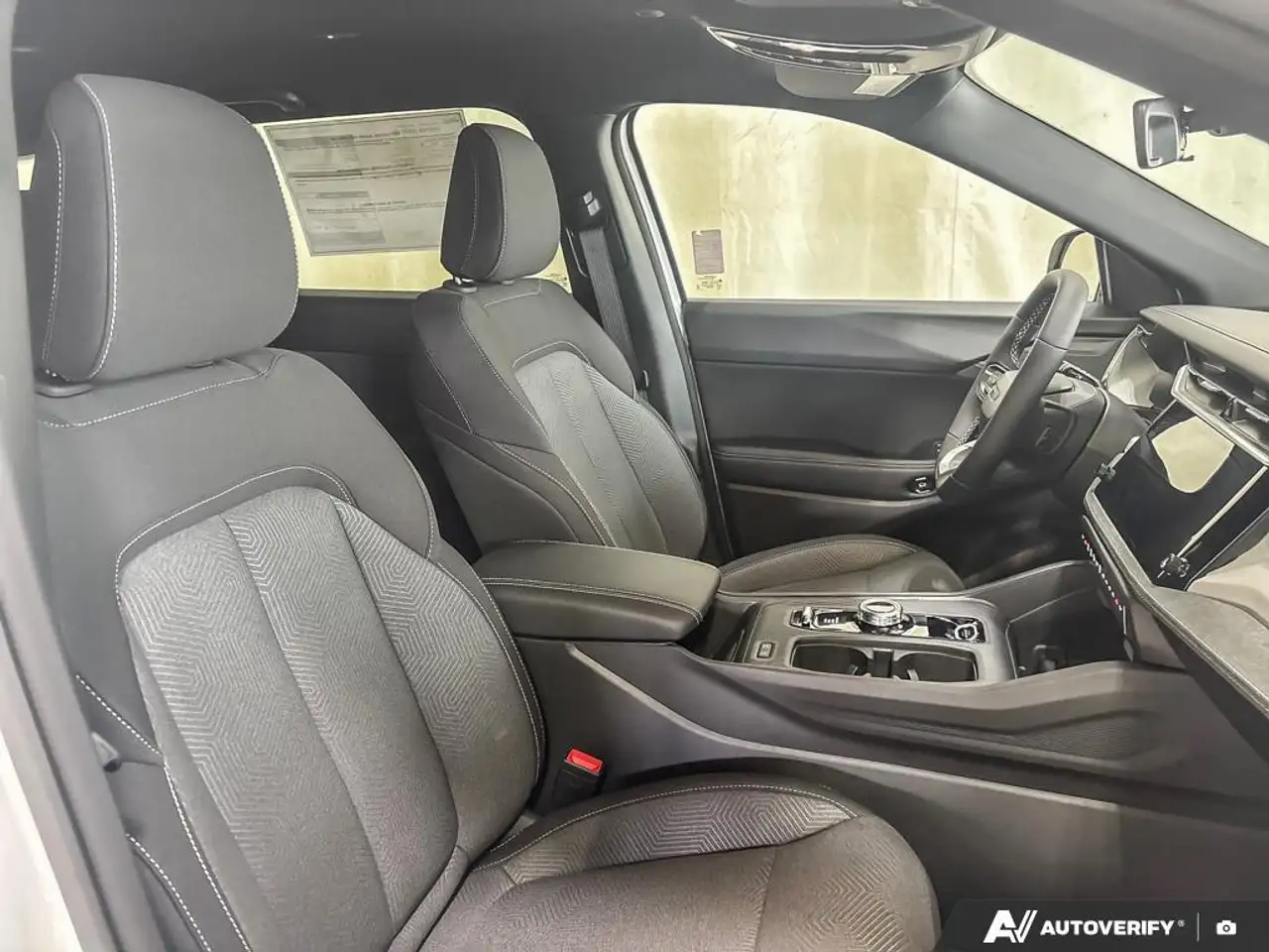 Jeep Cherokee снимка Jeep Cherokee