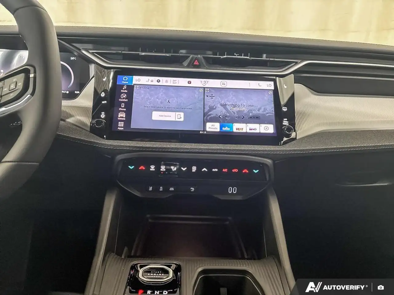 Jeep Cherokee снимка Jeep Cherokee