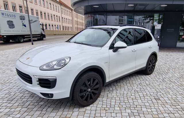 Imagine Porsche Cayenne Diesel Tiptronic S