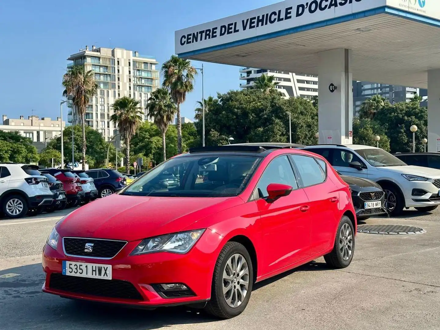SEAT Leon 1.6TDI CR S&S Style 105 Rojo - 1