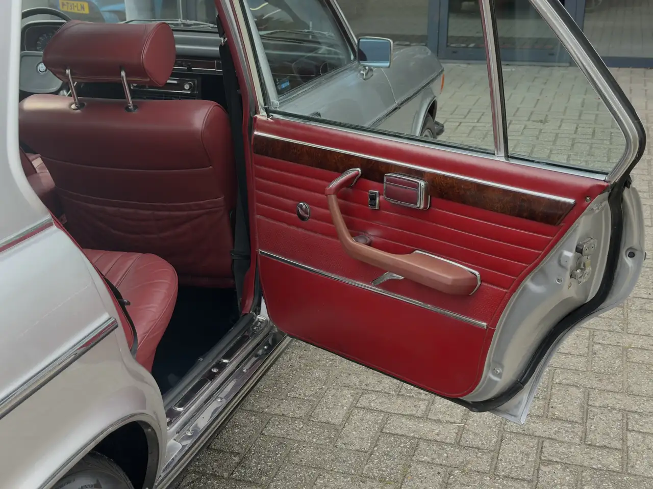 BMW 2.5 / 2.8 / 3.0 3.3 Li E3, Handbak 5 versnellingen, foto 12