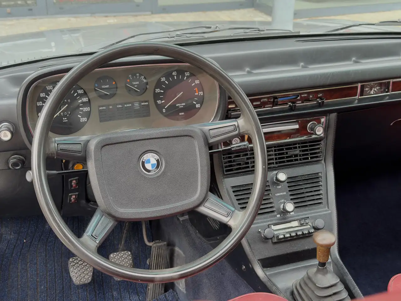 BMW 2.5 / 2.8 / 3.0 3.3 Li E3, Handbak 5 versnellingen, foto 3