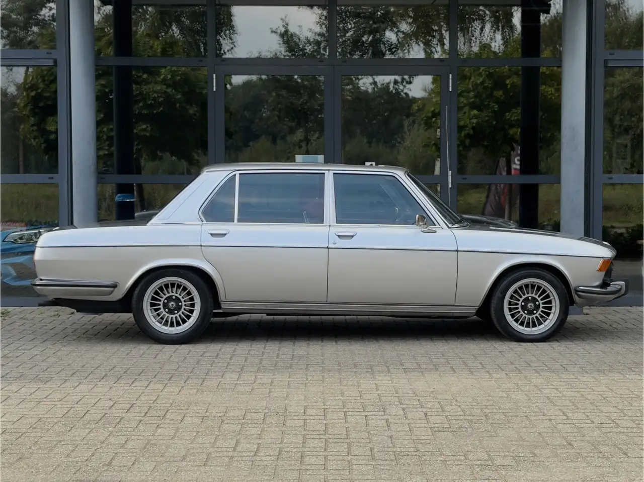 BMW 2.5 / 2.8 / 3.0 3.3 Li E3, Handbak 5 versnellingen, foto 10