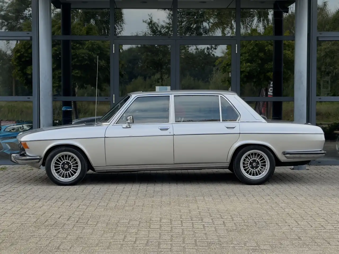 BMW 2.5 / 2.8 / 3.0 3.3 Li E3, Handbak 5 versnellingen, foto 9