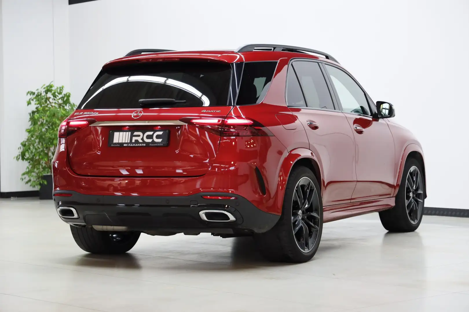 Mercedes-Benz GLE 350 de 4M AMG Premium Night 22" PANO Distronic+ Rouge - 2